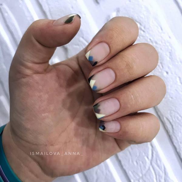 Nouveaux articles dans la conception des ongles français 2025-2026 - idées de veste française inspirantes sur la photo