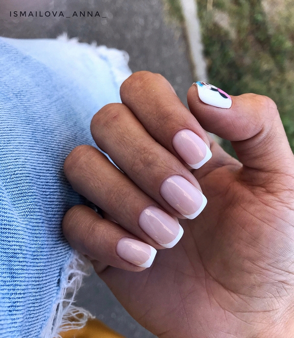 Nouveaux articles dans la conception des ongles français 2025-2026 - idées de veste française inspirantes sur la photo