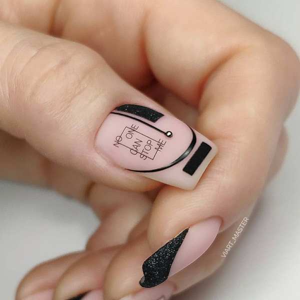 Nouveaux articles dans la conception des ongles français 2025-2026 - idées de veste française inspirantes sur la photo