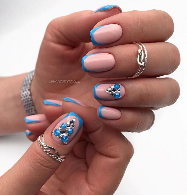 Nouveaux articles dans la conception des ongles français 2025-2026 - idées de veste française inspirantes sur la photo