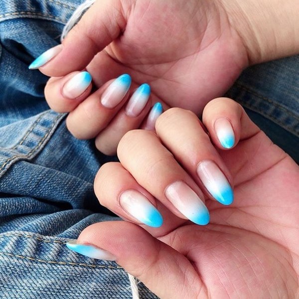 Nouveaux articles dans la conception des ongles français 2025-2026 - idées de veste française inspirantes sur la photo