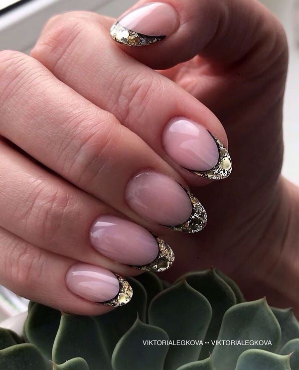 Nouveaux articles dans la conception des ongles français 2025-2026 - idées de veste française inspirantes sur la photo