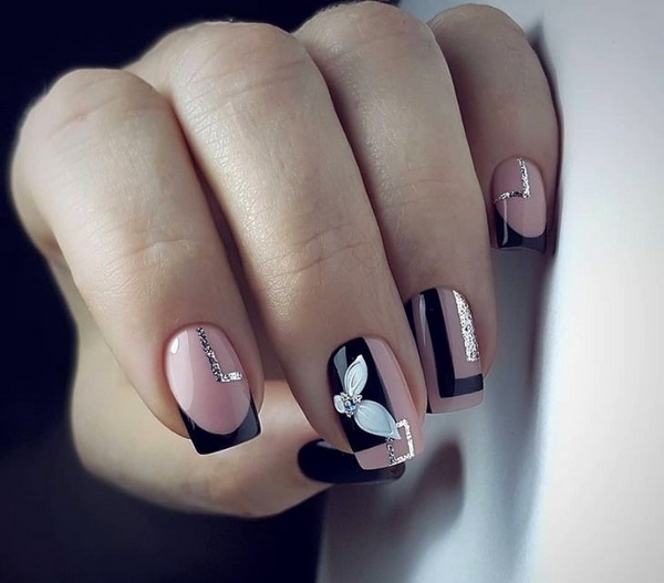 Nouveaux articles dans la conception des ongles français 2025-2026 - idées de veste française inspirantes sur la photo