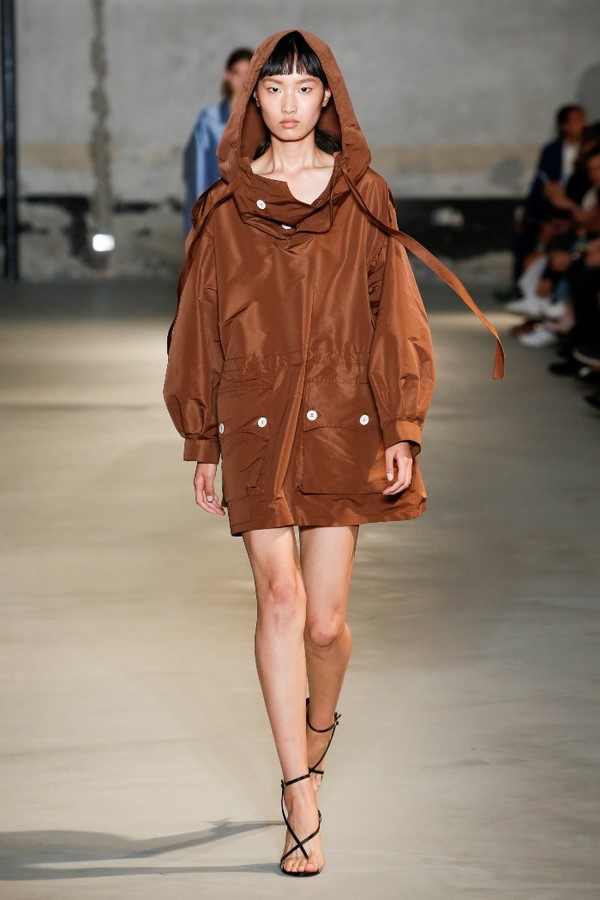 Vestes parka spectaculaires 2025-2026: nouvelles tendances et nouveaux modèles