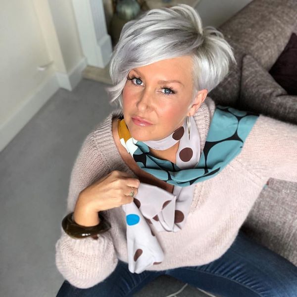 Coupes de cheveux élégantes 2025-2026 pour les femmes de 40, 50 et 60 ans: un look frais avec des coupes anti-âge