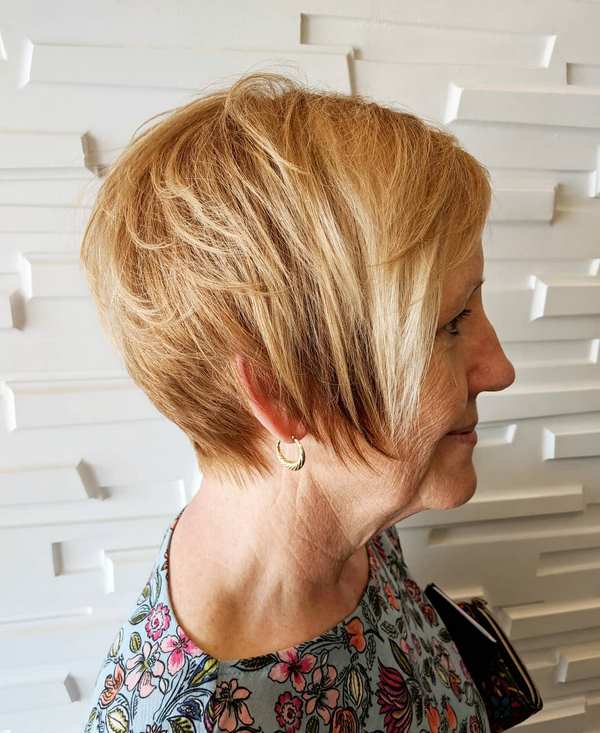 Coupes de cheveux élégantes 2025-2026 pour les femmes de 40, 50 et 60 ans: un look frais avec des coupes anti-âge