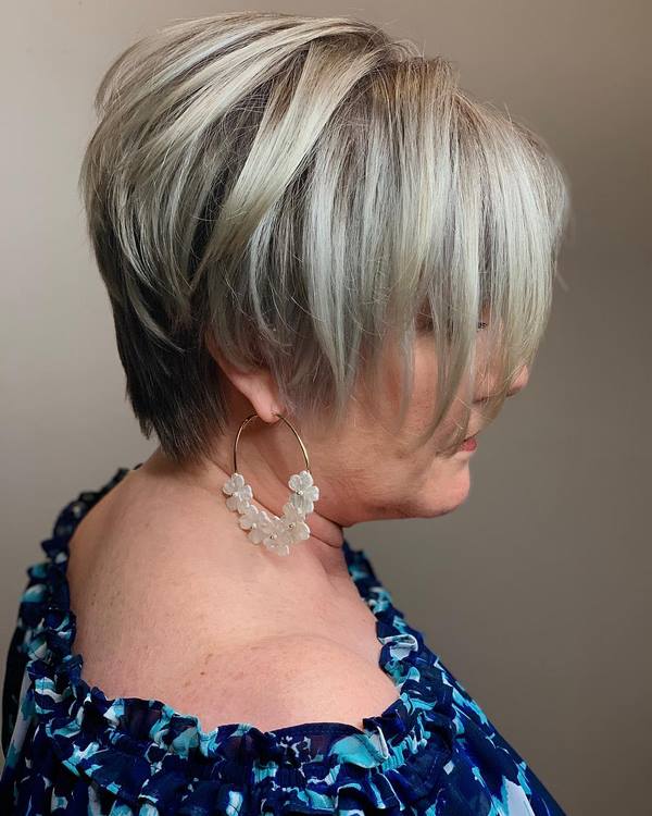 Coupes de cheveux élégantes 2025-2026 pour les femmes de 40, 50 et 60 ans: un look frais avec des coupes anti-âge