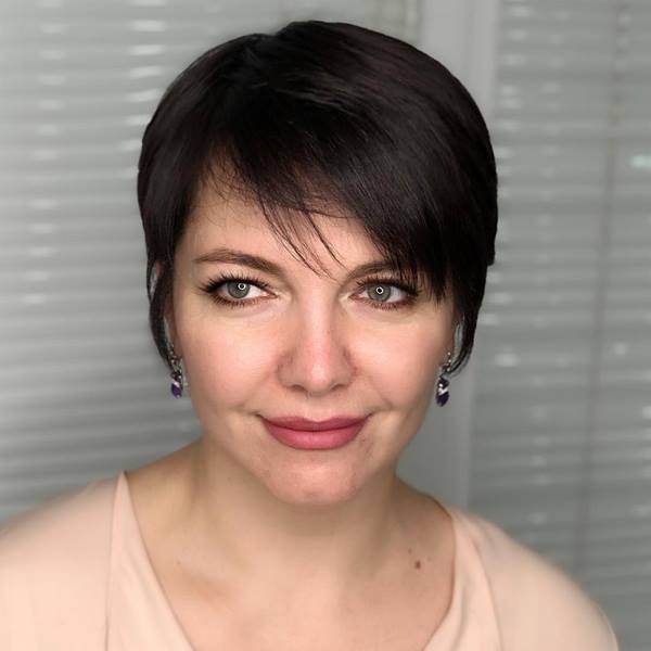 Coupes de cheveux élégantes 2025-2026 pour les femmes de 40, 50 et 60 ans: un look frais avec des coupes anti-âge