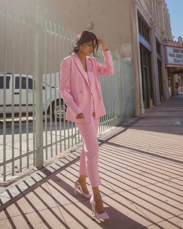 Comment s'habiller au quotidien? Les meilleures images pour tous les jours 2025-2026 - idées de photos