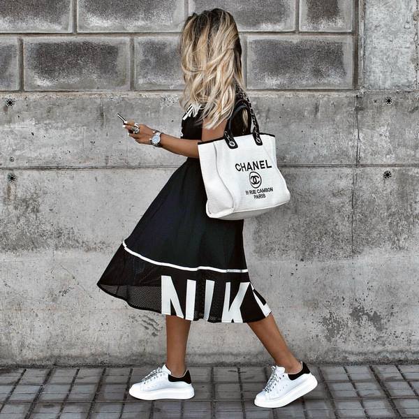 Comment s'habiller au quotidien? Les meilleures images pour tous les jours 2025-2026 - idées de photos