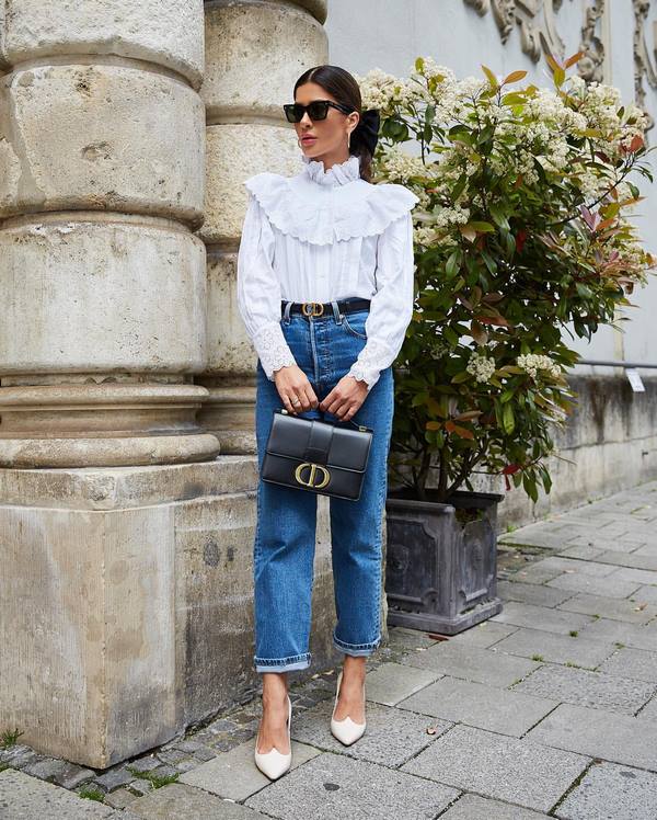 Chemises et chemisiers blancs élégants 2025-2026 - nouveaux modèles et styles