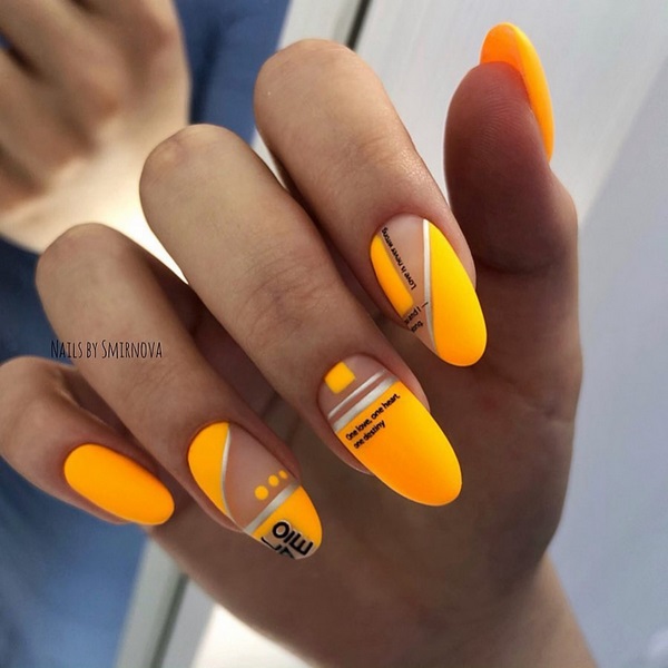 Manucure enchanteresse avec du papier d'aluminium 2025-2026 - mode nouveaux articles et styles