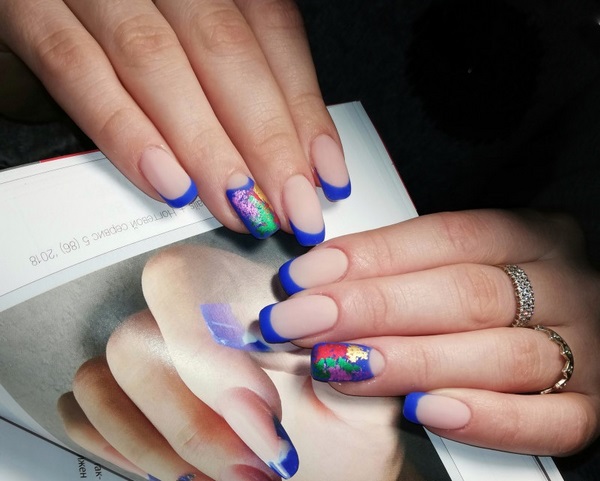 Manucure enchanteresse avec du papier d'aluminium 2025-2026 - mode nouveaux articles et styles