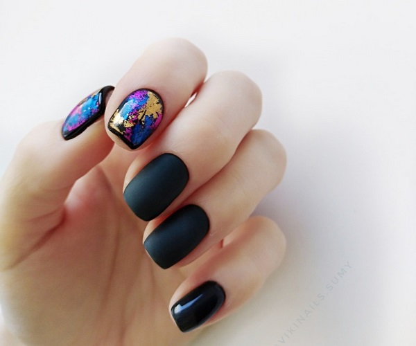 Manucure enchanteresse avec du papier d'aluminium 2025-2026 - mode nouveaux articles et styles