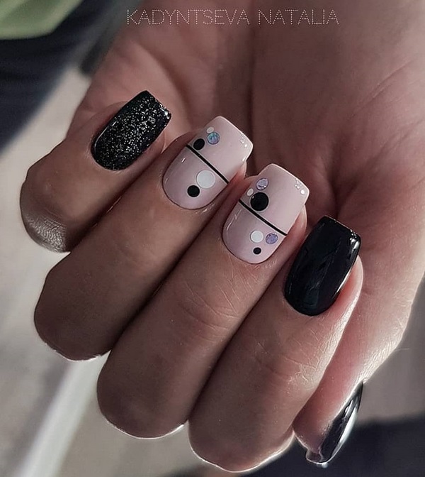 Manucure enchanteresse avec du papier d'aluminium 2025-2026 - mode nouveaux articles et styles