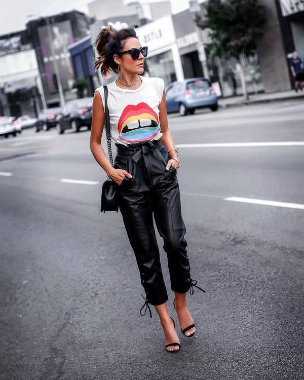 Les meilleures images avec un pantalon en cuir 2025-2026 - les styles les plus élégants de pantalons en cuir pour femmes