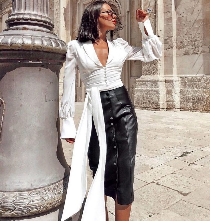 modnye-belye-rubashki-i-bluzki (2) Chemises et chemisiers blancs élégants 2025-2026 - nouveaux modèles et styles