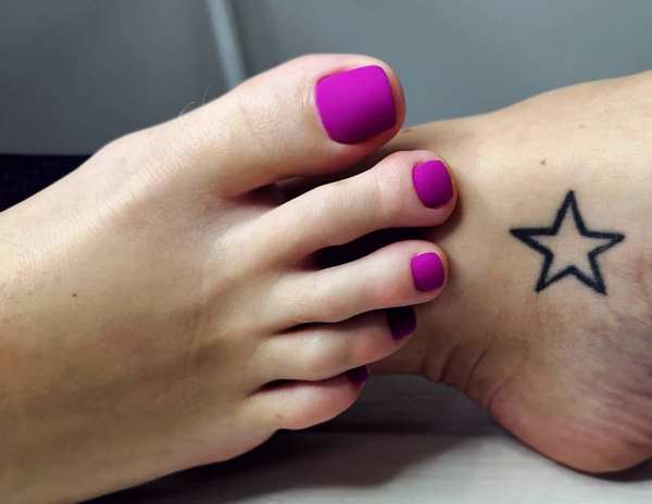 Nouvelle pédicure hiver 2025-2026 - Les 11 meilleures options de conception d'ongles