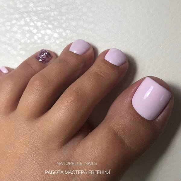 Nouvelle pédicure hiver 2025-2026 - Les 11 meilleures options de conception d'ongles