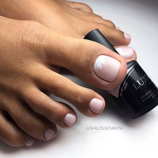 Nouvelle pédicure hiver 2025-2026 - Les 11 meilleures options de conception d'ongles