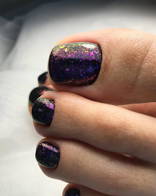 Nouvelle pédicure hiver 2025-2026 - Les 11 meilleures options de conception d'ongles