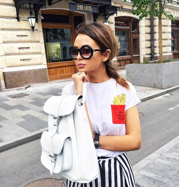 Nouveaux T-shirts, t-shirts et hauts pour la saison 2025-2026 - les meilleurs styles et ensembles