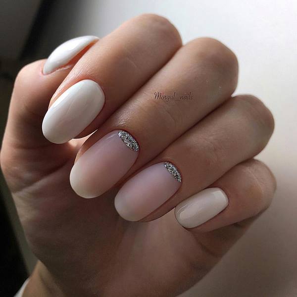 La plus belle manucure simple 2025-2026 - de nouveaux exemples de conception d'ongles simples