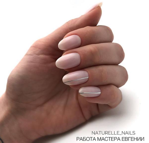 La plus belle manucure simple 2025-2026 - de nouveaux exemples de conception d'ongles simples