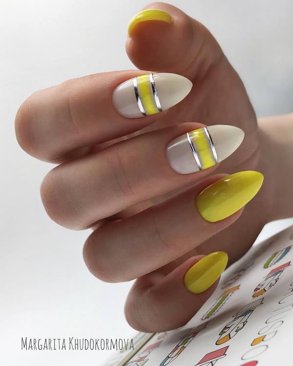 La plus belle manucure simple 2025-2026 - de nouveaux exemples de conception d'ongles simples