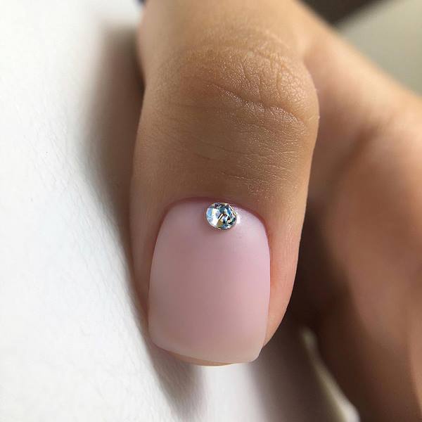 La plus belle manucure simple 2025-2026 - de nouveaux exemples de conception d'ongles simples