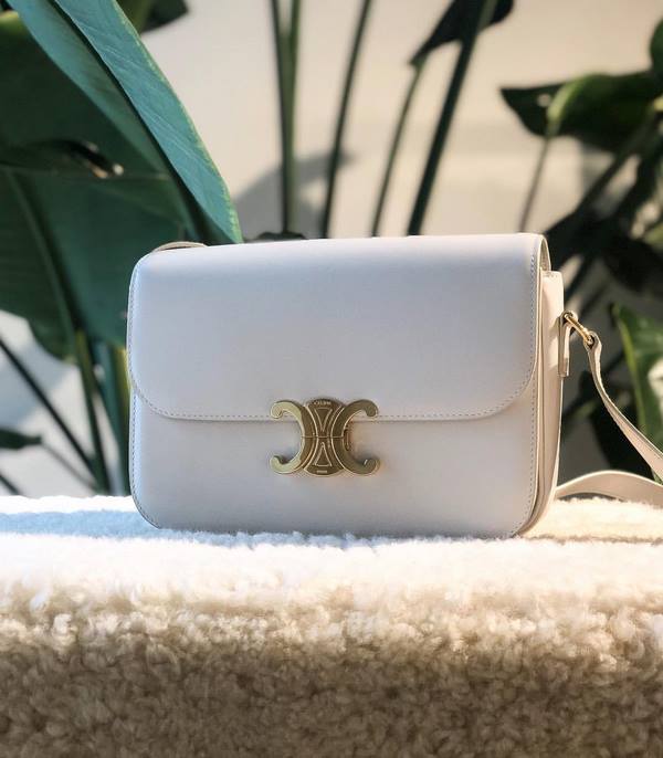 Les plus belles tendances des sacs printemps-été 2026 - les meilleurs nouveaux sacs sur la photo