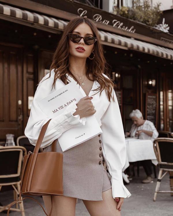 Style vestimentaire minimaliste: comment créer une image à la mode 2025-2026