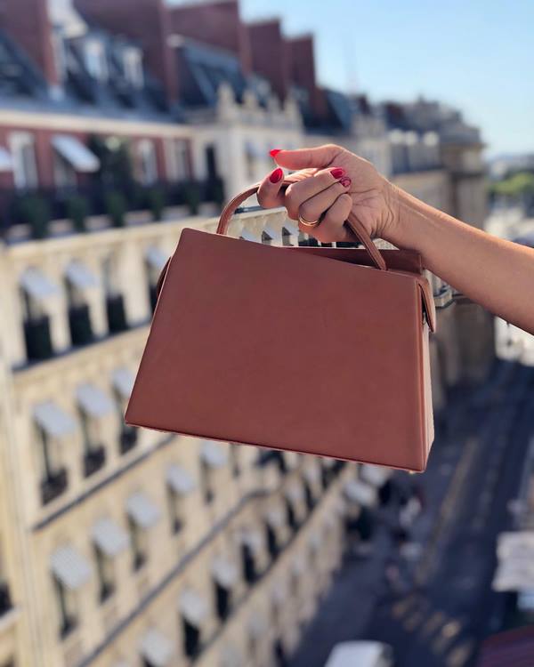 Style vestimentaire minimaliste: comment créer une image à la mode 2025-2026