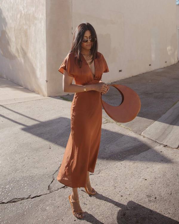 Style vestimentaire minimaliste: comment créer une image à la mode 2025-2026