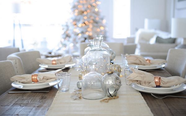 Comment magnifiquement décorer la table du Nouvel An 2026 - Les meilleurs conseils photo