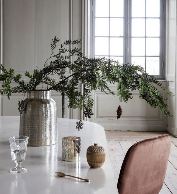 Comment magnifiquement décorer la table du Nouvel An 2026 - Les meilleurs conseils photo