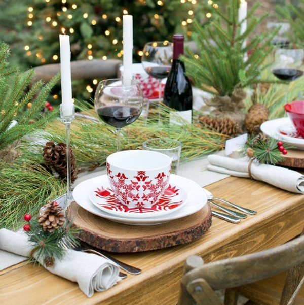 Comment magnifiquement décorer la table du Nouvel An 2026 - Les meilleurs conseils photo
