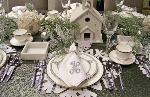 Comment magnifiquement décorer la table du Nouvel An 2026 - Les meilleurs conseils photo