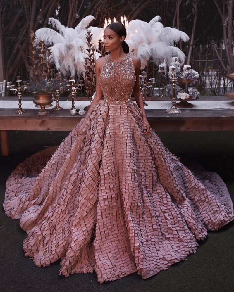 Délicieuse robe de bal 2026: ne manquez pas les meilleures idées d'images au bal!