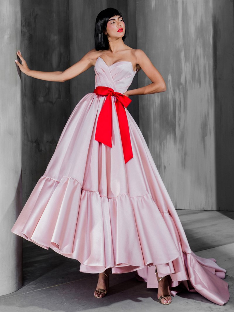 Délicieuse robe de bal 2026: ne manquez pas les meilleures idées d'images au bal!