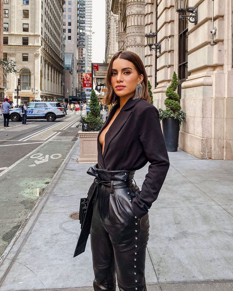 اتجاهات الموضة لربيع 2026 - اكتشف ما سيكون مناسبًا في موسم الموضة الجديد