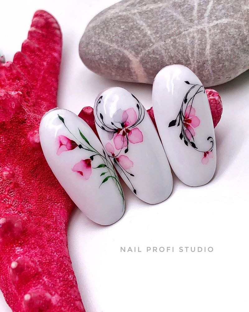 TOP 10 des idées de manucure de graduation 2025-2026: manucure impressionnante à la remise des diplômes - photo