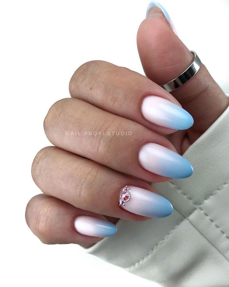 TOP 10 des idées de manucure de graduation 2025-2026: manucure impressionnante à la remise des diplômes - photo