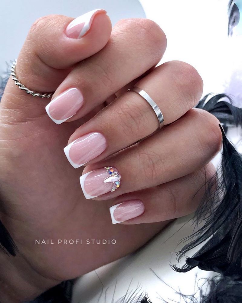 TOP 10 des idées de manucure de graduation 2025-2026: manucure impressionnante à la remise des diplômes - photo