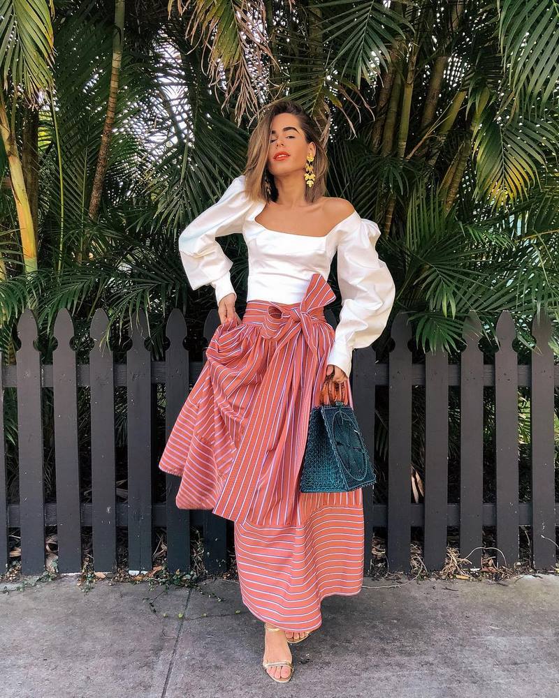 نماذج جميلة من التنانير لربيع وصيف 2026: أفضل 10 اتجاهات رئيسية للموسم