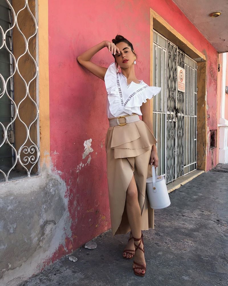 نماذج جميلة من التنانير لربيع وصيف 2026: أفضل 10 اتجاهات رئيسية للموسم