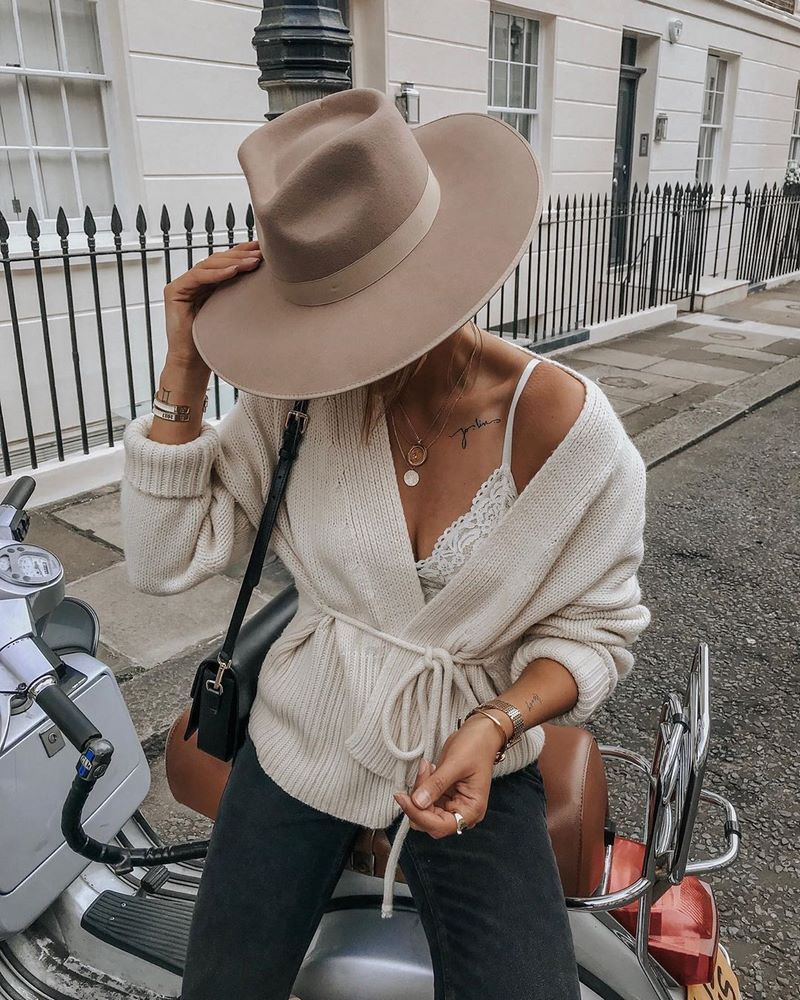 Cardigans à la mode 2025-2026: photos, actualités, tendances