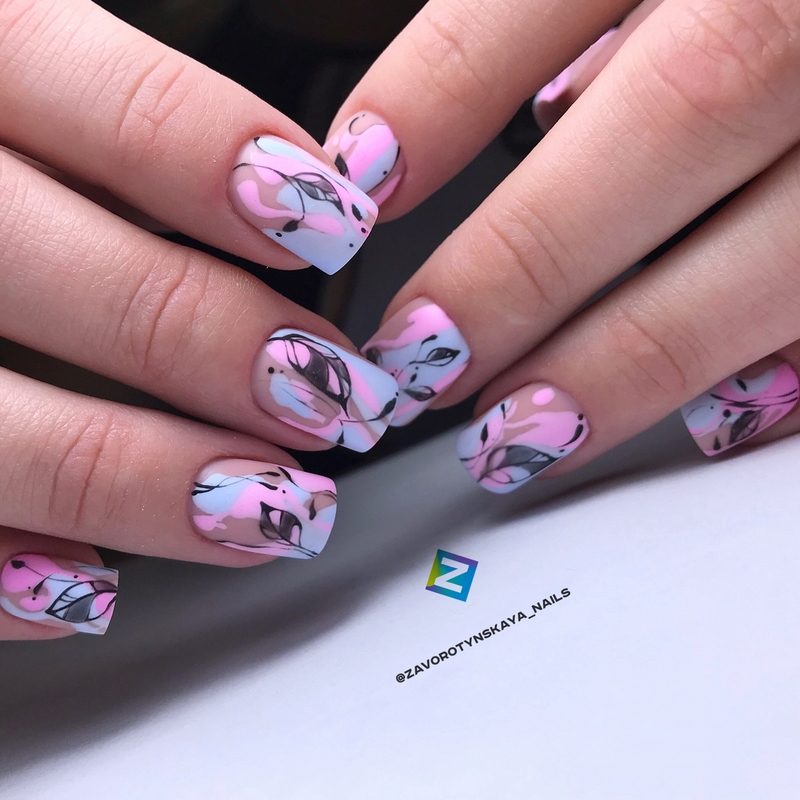 تصميم منزلق جديد 2025-2026. أفكار الموضة وأحدث الاتجاهات في الصورة