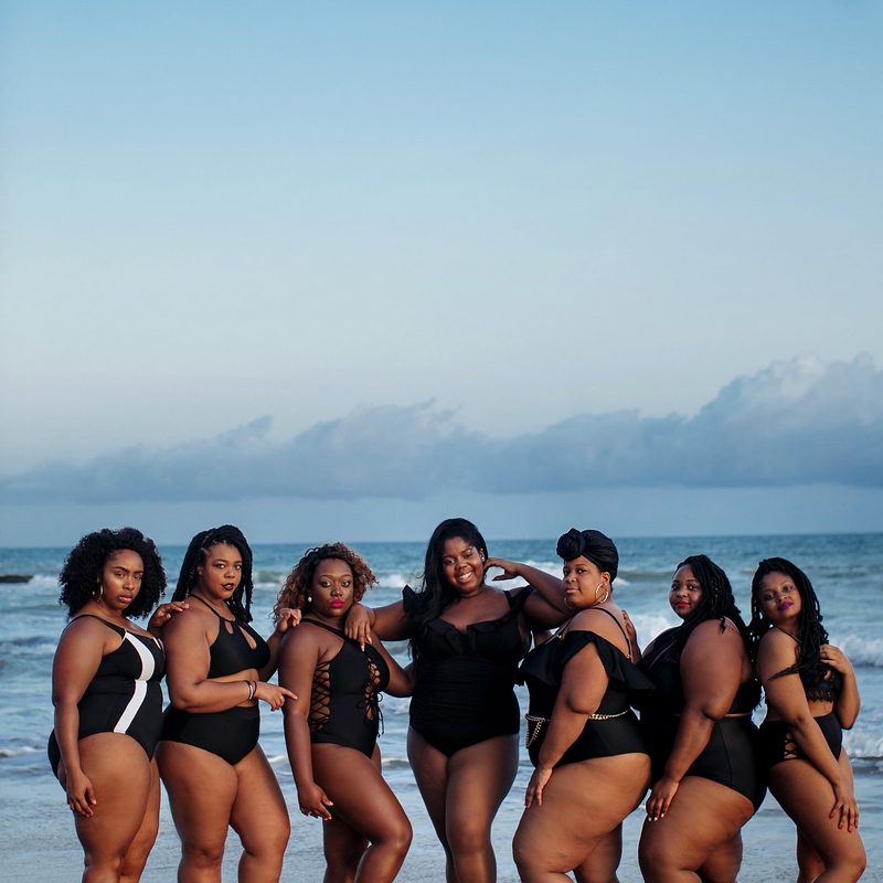 De beaux maillots de bain pour toute la période 2025-2026. Nouveaux modèles et tendances