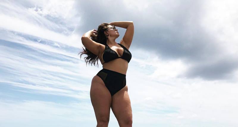 De beaux maillots de bain pour toute la période 2025-2026. Nouveaux modèles et tendances